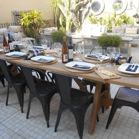 Bed & Breakfast Garden Boutique *