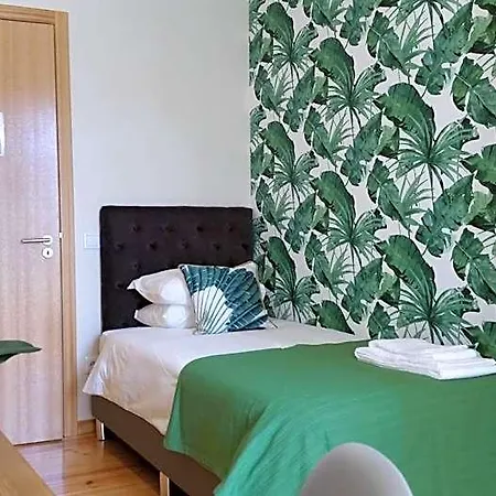 Bed & Breakfast Garden Boutique