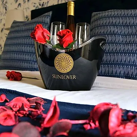 Garden Boutique Bed & Breakfast *