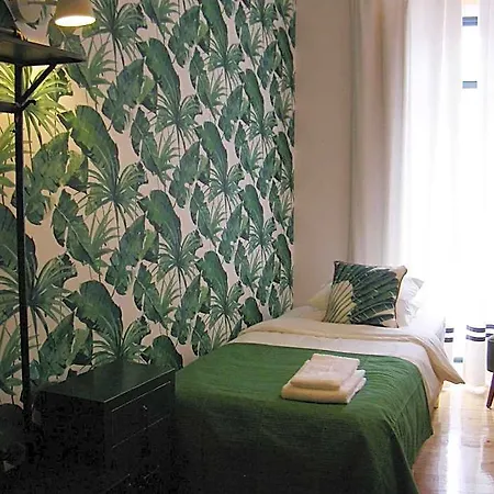 Bed & Breakfast Garden Boutique *