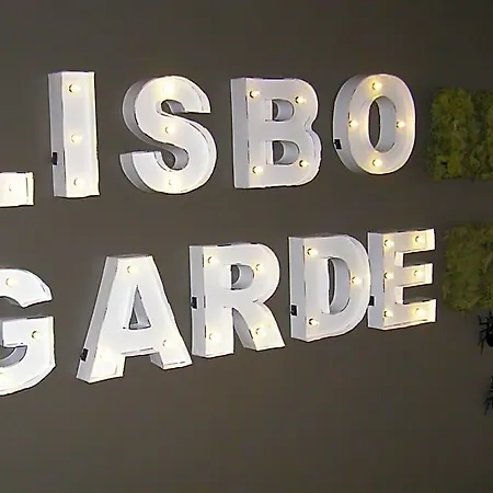 Garden Boutique Bed & Breakfast *