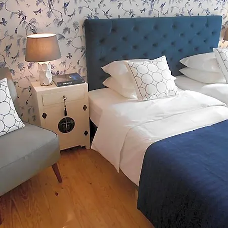 Garden Boutique Bed & Breakfast *